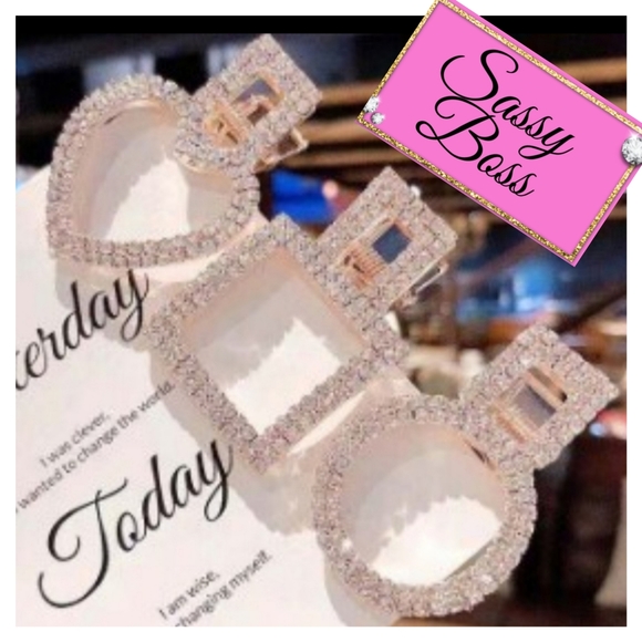 Fashion hair clips 2 for $20 - Picture 2 of 7